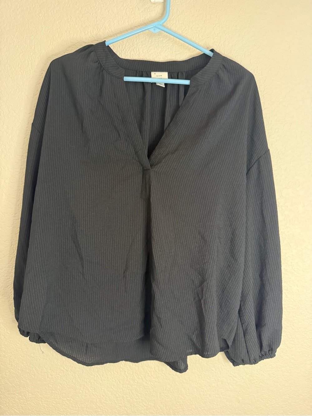 Women's Black Textured V-Neck Blouse A New Day XL
